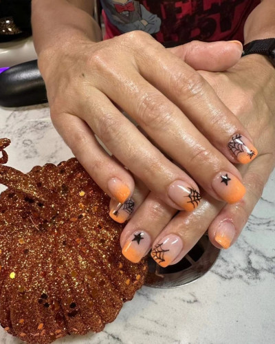 nail-art-halloween-sioux-falls
